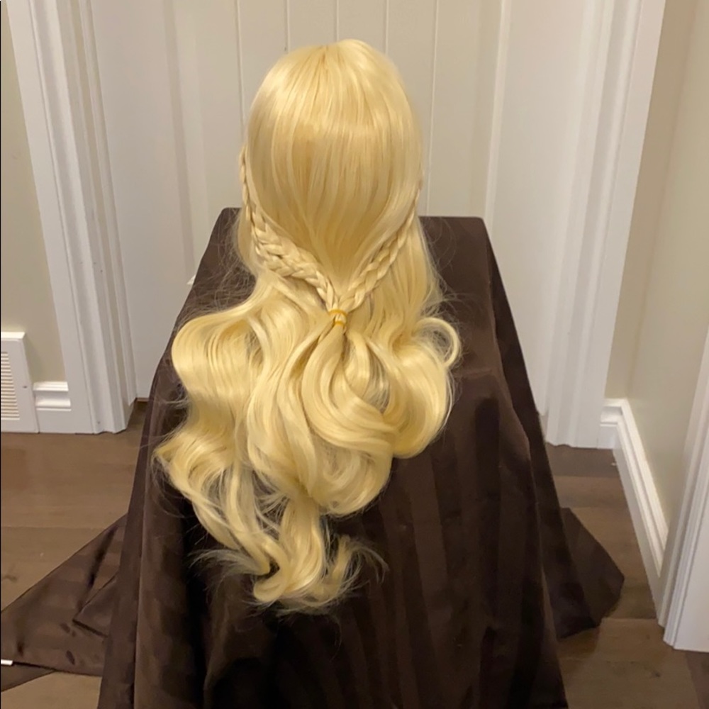 Game of Thrones. Daenerys Targaryen Cosplay wig